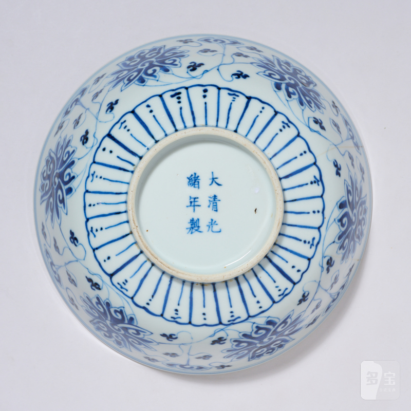 清光绪 青花缠枝莲纹碗 - 图4